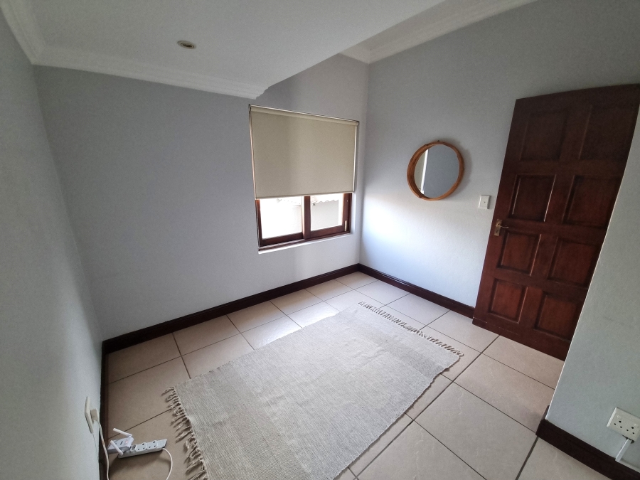 3 Bedroom Property for Sale in Hartbeesfontein AH North West